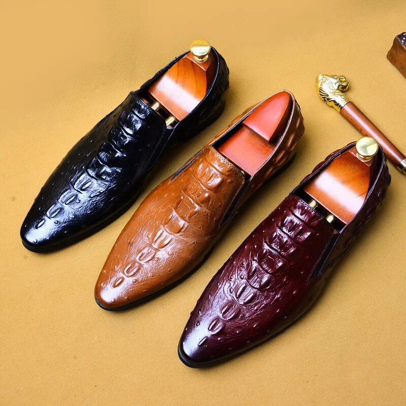 Men Genuine Leather Crocodile Embossed Pattern Slip Ons