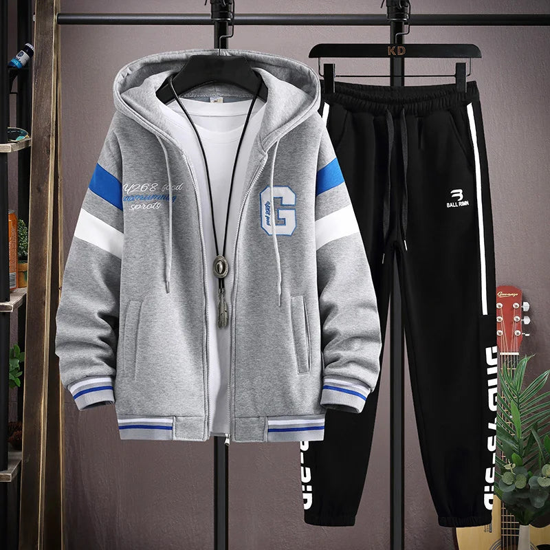 Men's Outdoor Sports 2 Pieces Tracksuit Hooded Sportswear with bold Print