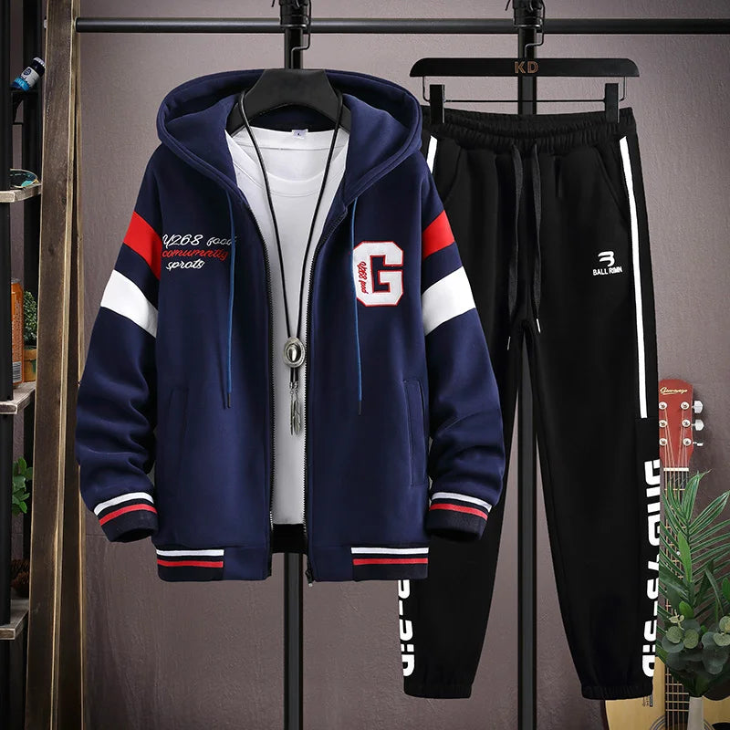 Men's Outdoor Sports 2 Pieces Tracksuit Hooded Sportswear with bold Print