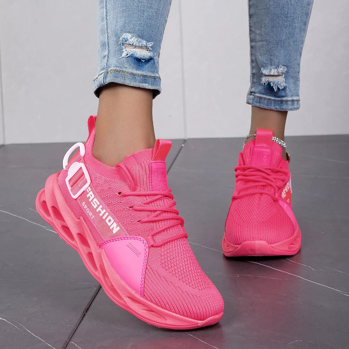 Hot Sale Pink Sneakers Women Big Size 36-48 Breathable Sneakers