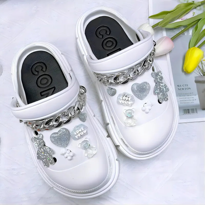 Women's Fashion Charms 2024 Clogs Thick Sole High Quality